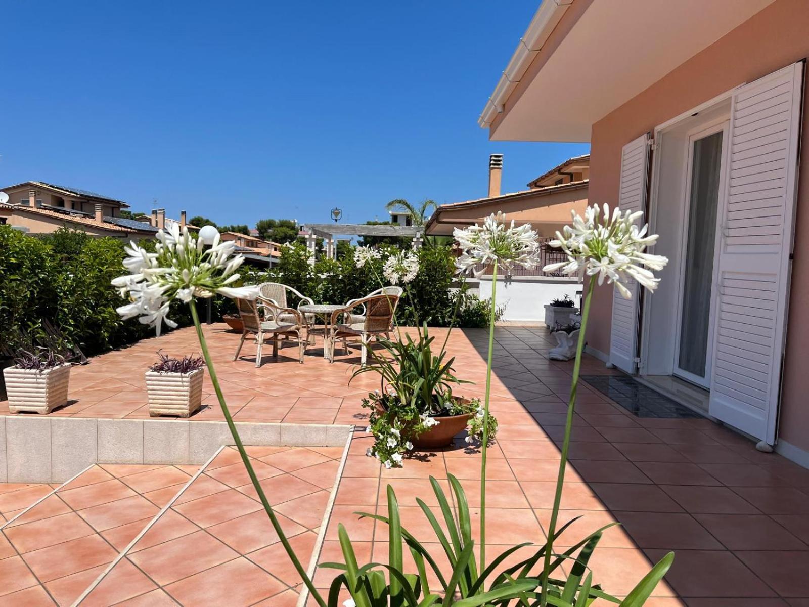 Villa Serena Монополи Экстерьер фото