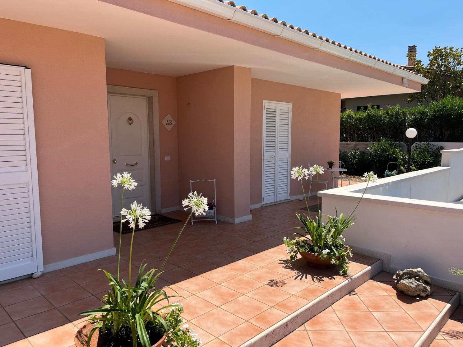 Villa Serena Монополи Экстерьер фото